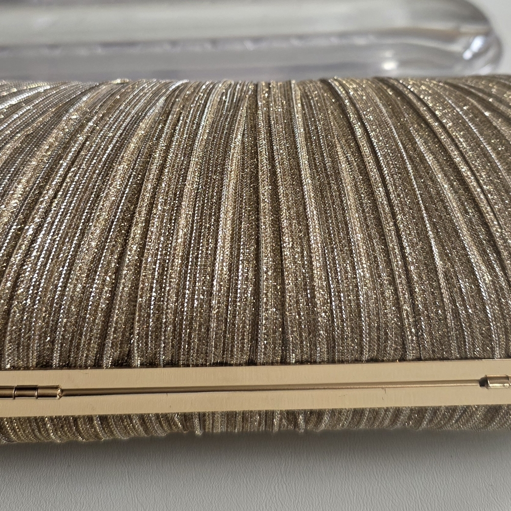 Elegant Gold Evening Clutch with Crystal Ring Closure - Picture 5 of 5